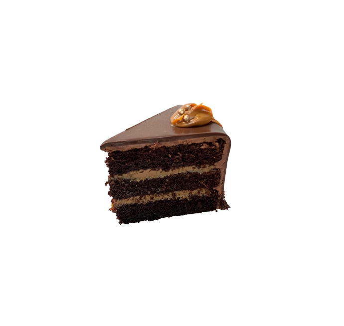 Cake de chocolate con manjar cubierto de ganache porción