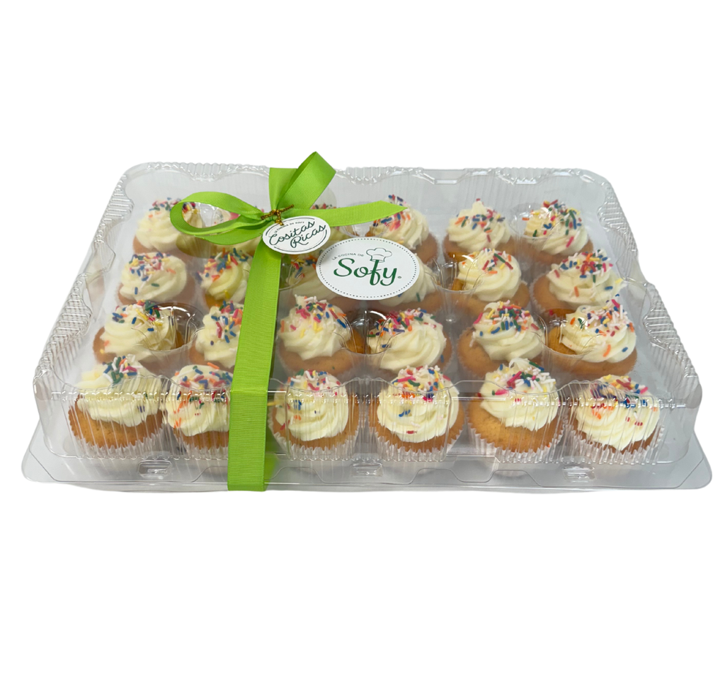 cupcakes de vainilla con manjar y cream cheese 24 uds.